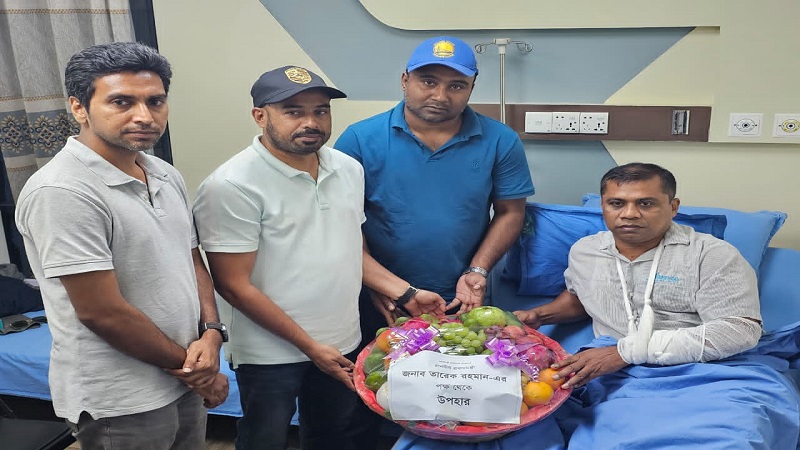 উপহার পাওয়ার পর প্রধানমন্ত্রীর প্রতি বিশেষ  কৃতজ্ঞতা প্রকাশ করেছেন, ওসি জাহিদুল ইসলাম।